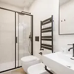 Nina's House - Monti Residences