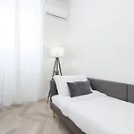 Nina's House - Monti Residences