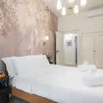 Nina's House - Monti Residences Apartamento *