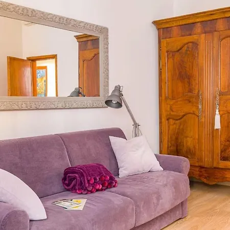 Nina's House - Luxury Residences Apartment *