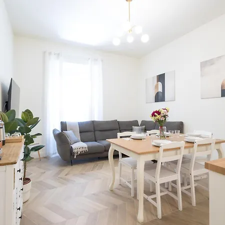 Nina's House - Monti Residences Apartament Rzym