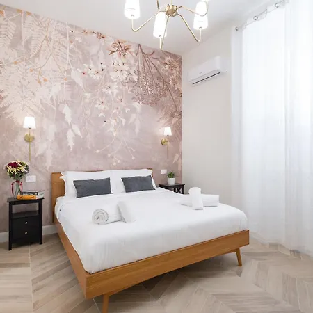 Nina's House - Monti Residences