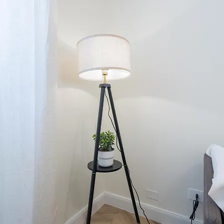 Nina's House - Monti Residences Apartament *