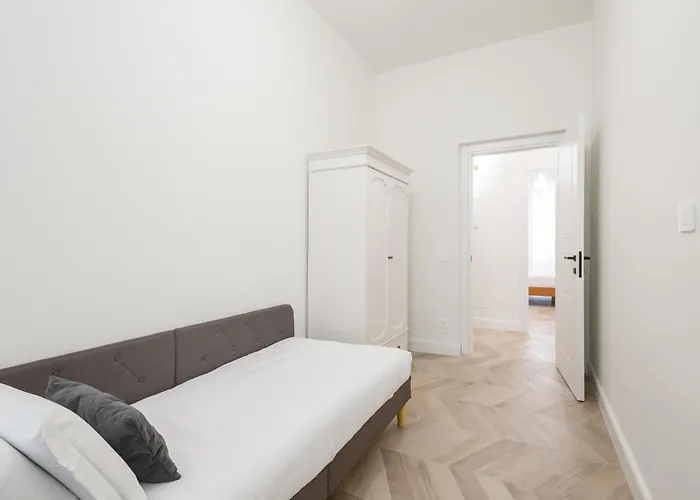 Nina's House - Monti Residences 罗马