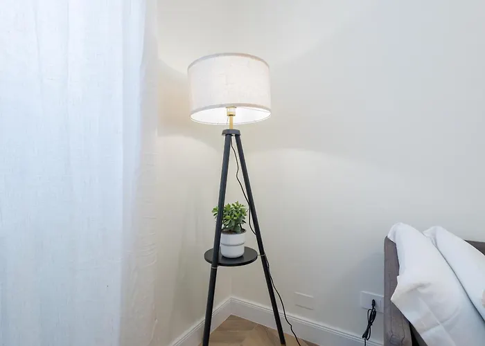 Nina's House - Monti Residences 公寓 *